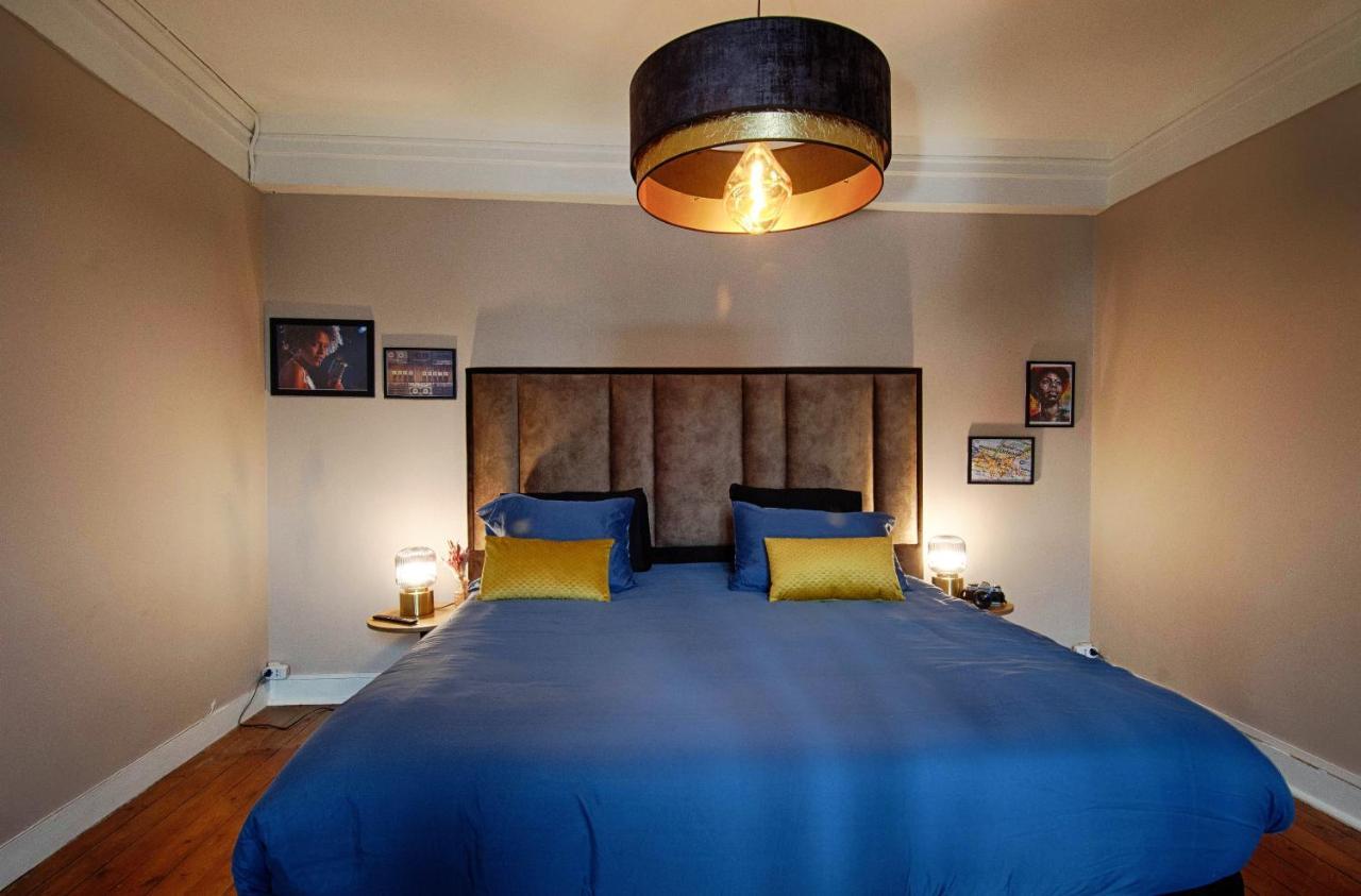 Sweet Nina Jazz Appartement Pour 5 Voyageurs, Situe A La Place De La Republique, Avec Parking Et Lit Queen Size Le Mans Bagian luar foto